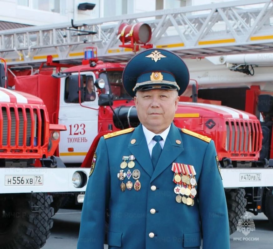 Поздравление с Днём пожилого человека от председателя Совета ветеранов пожарных и спасателей Тюменской области Акрама Ибрагимова