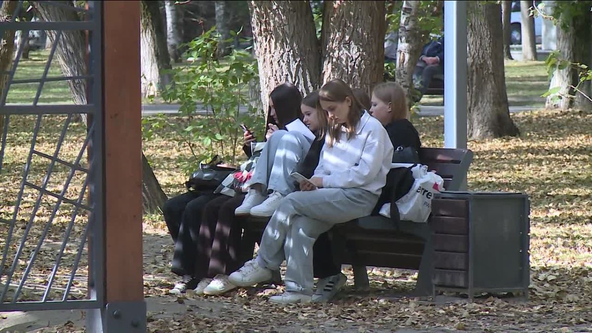 Новости коротко:. . - Промышленность Тюменской области получит новые возможности: лимит займа по программе "Проекты развития" увеличен до двух млрд рублей - Тюмень активно развивает городскую цифровую инфраструктуру