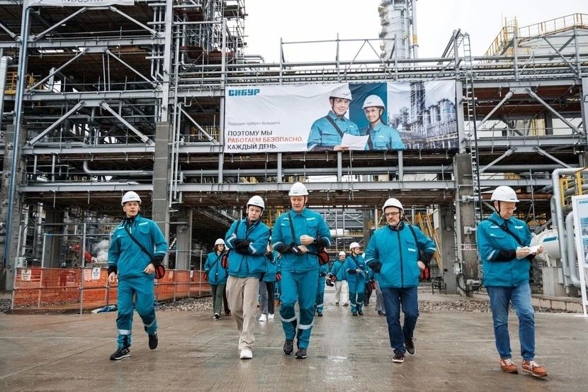 Золотая эра полимеров. Сразу после Международного промышленно-энергетического форума TNF-2026 журналисты отправились на Тобольскую промышленную площадку