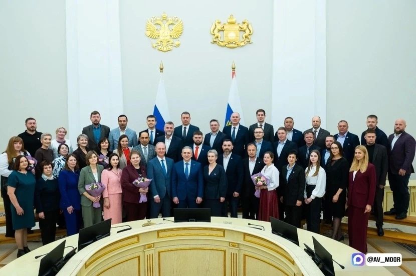 В областной столице чествовали самых отзывчивых чиновников