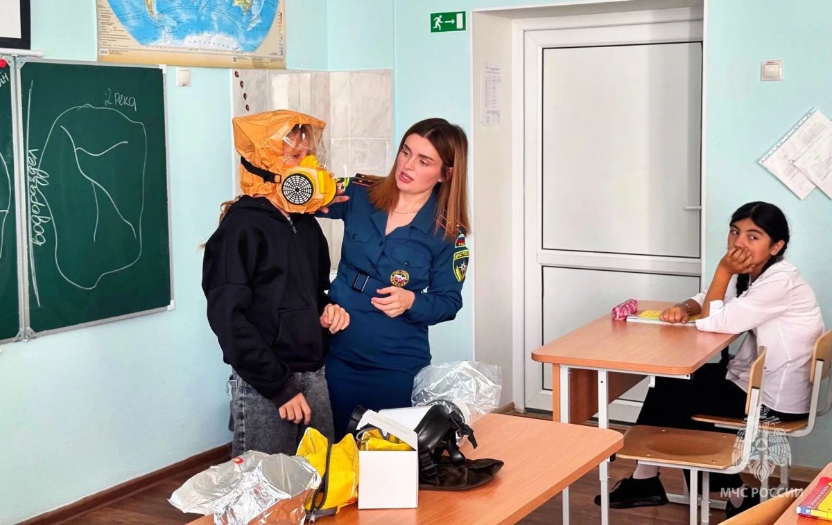 В Тюменской области прошли открытые уроки по гражданской обороной В Тюменской области прошли открытые уроки по гражданской обороной