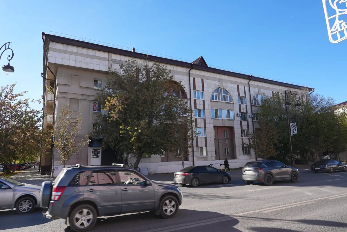 В центре Тюмени обновят фасады зданий В центре Тюмени обновят фасады зданий