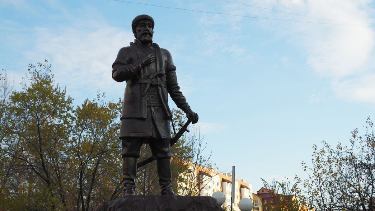 В Тюмени провели турнир по рубке шашкой в память о погибших казаках В Тюмени провели турнир по рубке шашкой в память о погибших казаках