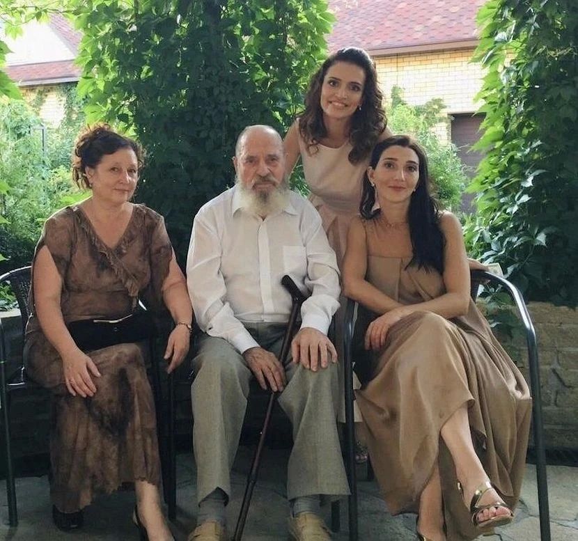 Михаил Костюрин из Тюмени сегодня отмечает 103-й день рождения! Михаил Костюрин из Тюмени сегодня отмечает 103-й день рождения!
