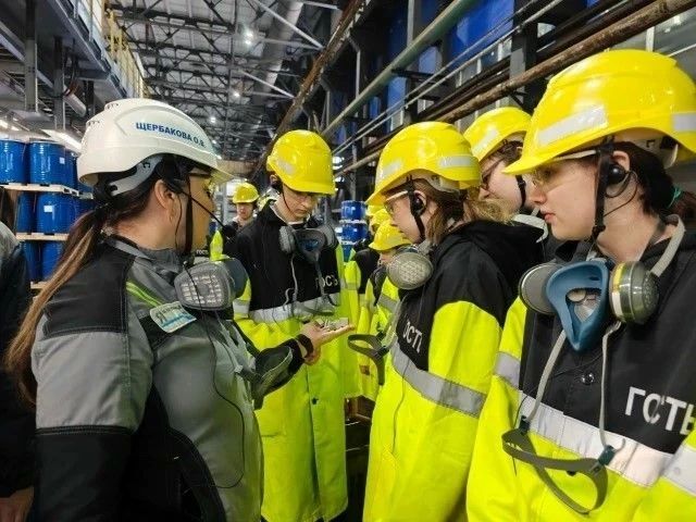 Более 5 тысяч школьников стали участниками Всероссийской недели профориентации Более 5 тысяч школьников стали участниками Всероссийской недели профориентации