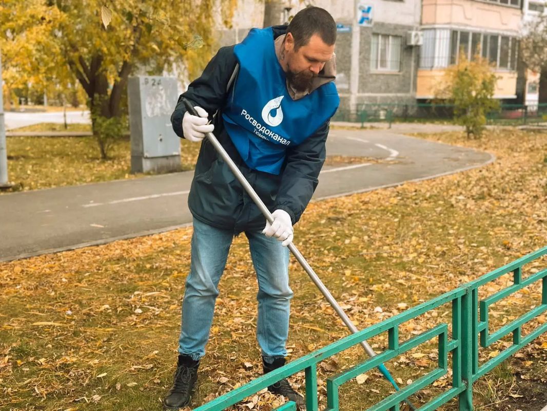 Специалисты «Росводоканал Тюмень» привели в порядок Бульвар Воды Специалисты «Росводоканал Тюмень» привели в порядок Бульвар Воды
