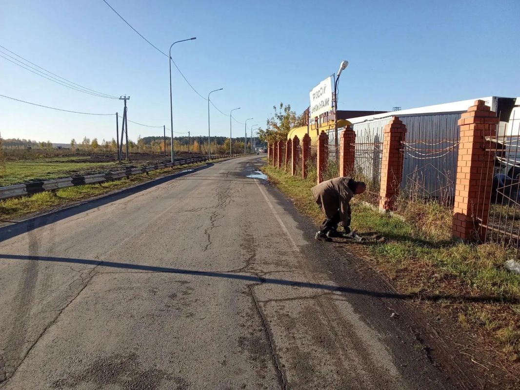 «Тропа без пакетов»: в Калининском округе продолжается масштабная уборка в рамках фестиваля «Чистый город — общее дело» «Тропа без пакетов»: в Калининском округе продолжается масштабная уборка в рамках фестиваля «Чистый город — общее дело»