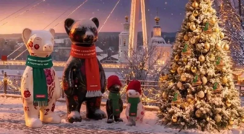 Бронзовые соболи у Моста Влюблённых готовятся к зиме