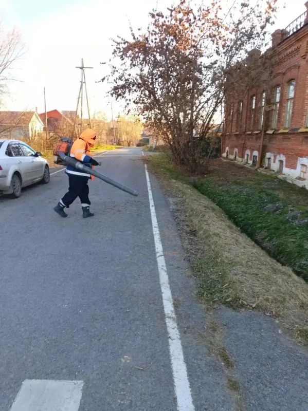 Город становится уютнее: Тобольск активно готовится к зиме Город становится уютнее: Тобольск активно готовится к зиме