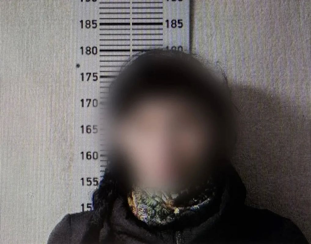02В отдел полиции № 1 города Тюмени с заявлением о краже лекарственных препаратов обратился представитель аптеки, расположенной по улице Широтной