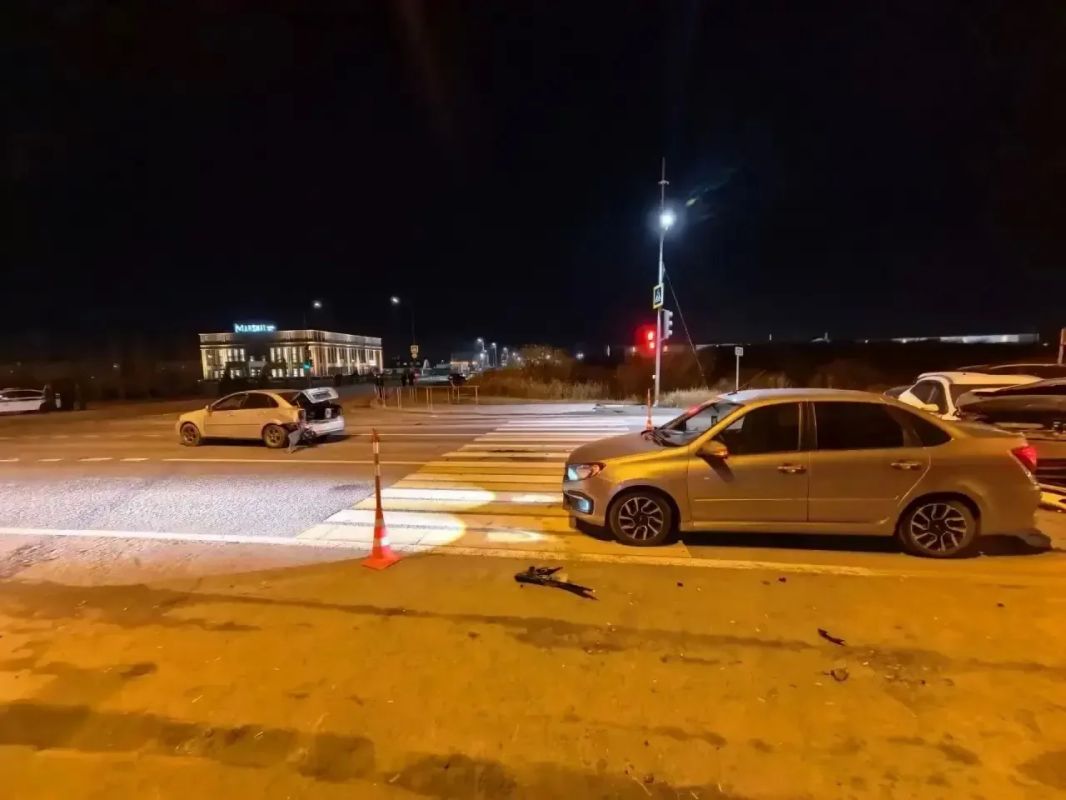 Побила 6 автомобилей, от освидетельствования на алкоголь и наркотики отказалась Побила 6 автомобилей, от освидетельствования на алкоголь и наркотики отказалась