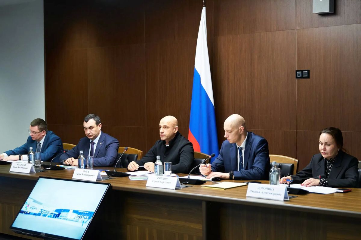 Руслан Кухарук: На Совете при полномочном представителе Президента РФ в УрФО Артеме Владимировиче Жоге с участием заместителя Министра сельского хозяйства РФ Романа Владимировича Некрасова в рамках XIV Межрегиональной... Руслан Кухарук: На Совете при полномочном представителе Президента РФ в УрФО Артеме Владимировиче Жоге с участием заместителя Министра сельского хозяйства РФ Романа Владимировича Некрасова в рамках XIV Межрегиональной...