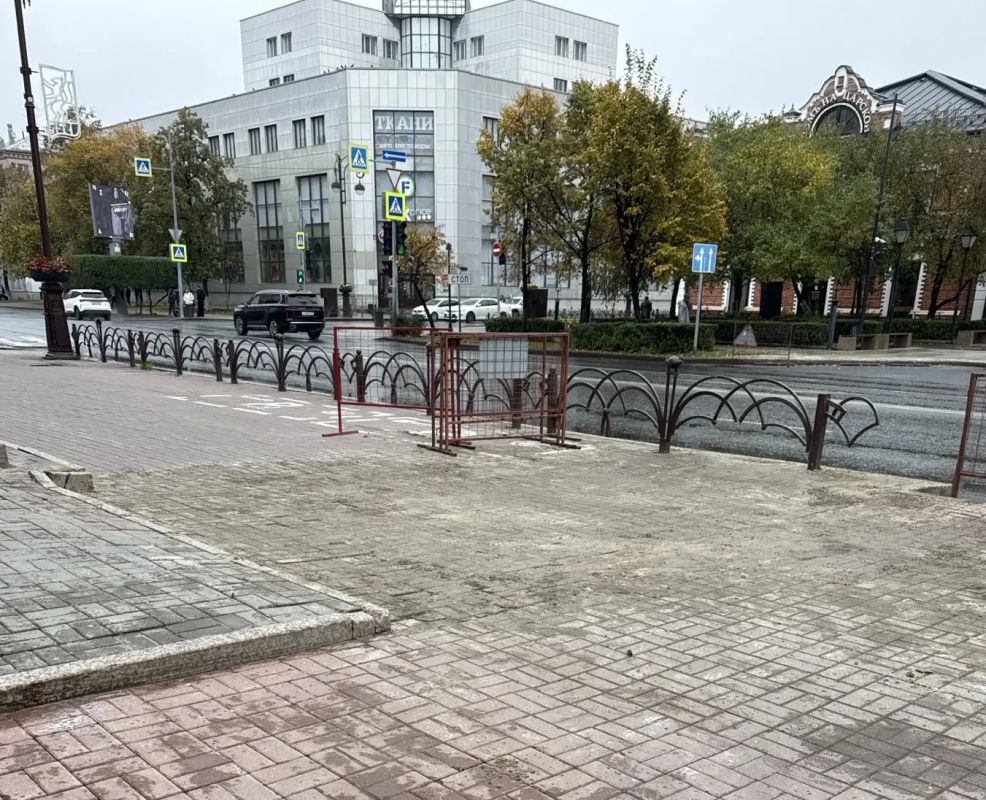 УСТЭК восстанавливает благоустройство после устранения повреждений на сетях УСТЭК восстанавливает благоустройство после устранения повреждений на сетях